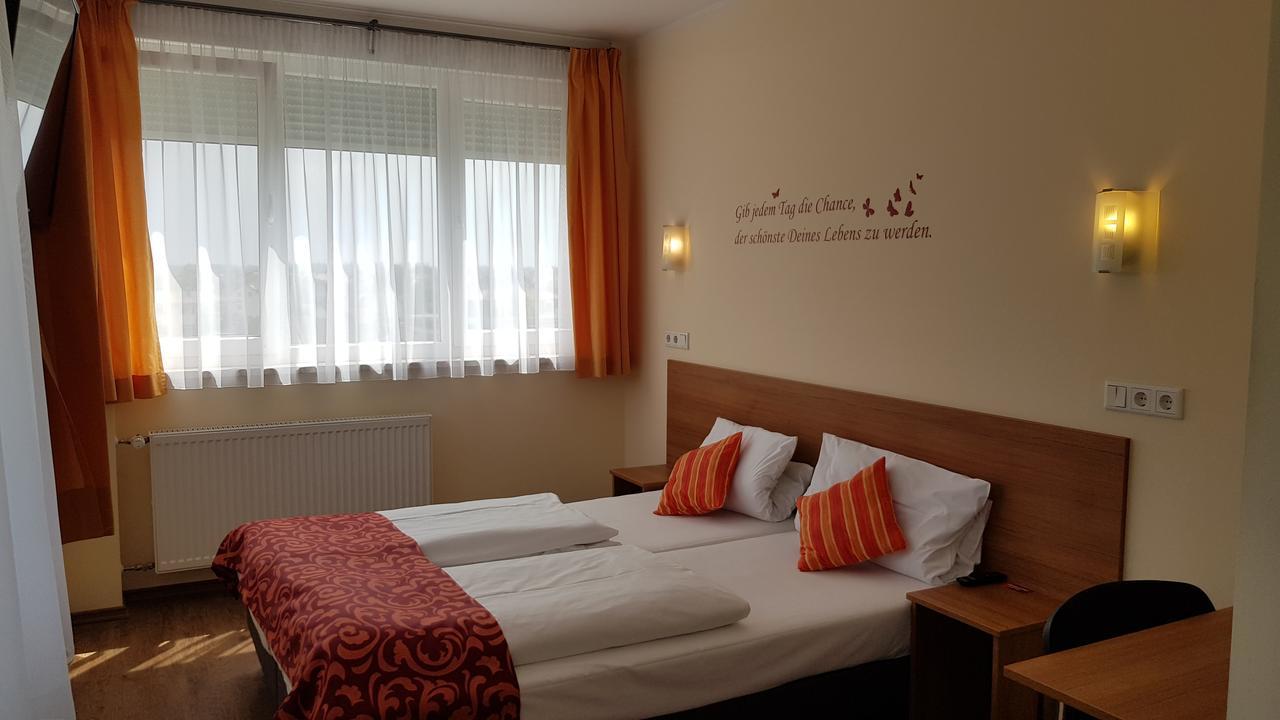 Dream Inn Hotel Regensburg Ost 외부 사진