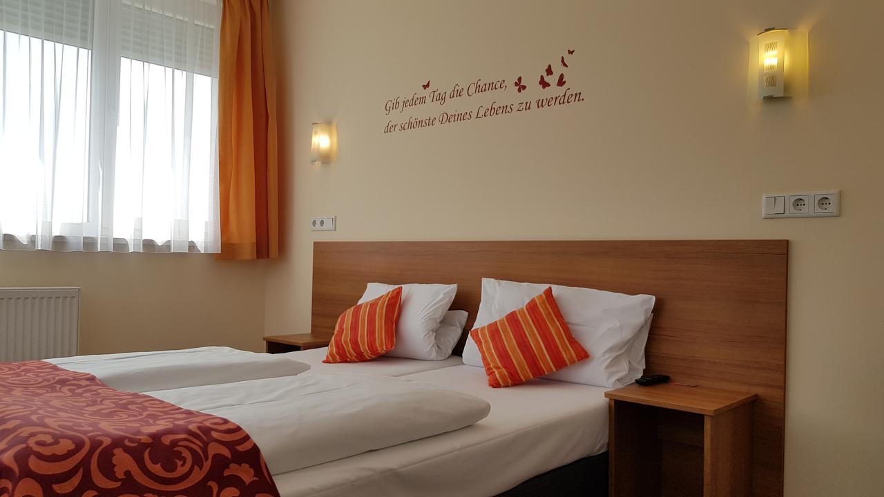 Dream Inn Hotel Regensburg Ost 외부 사진