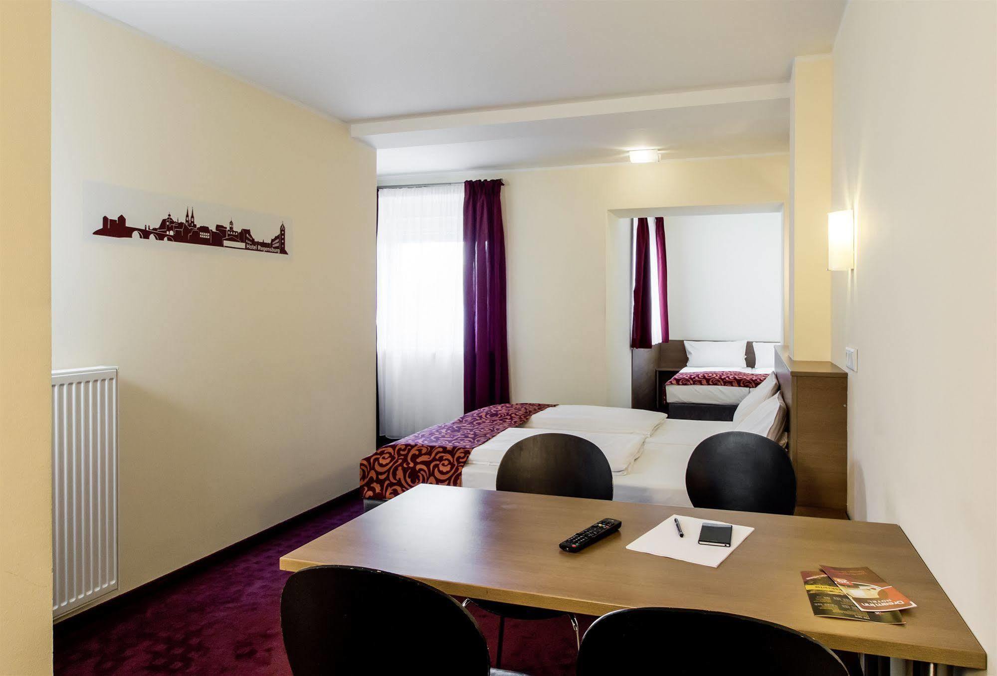 Dream Inn Hotel Regensburg Ost 외부 사진