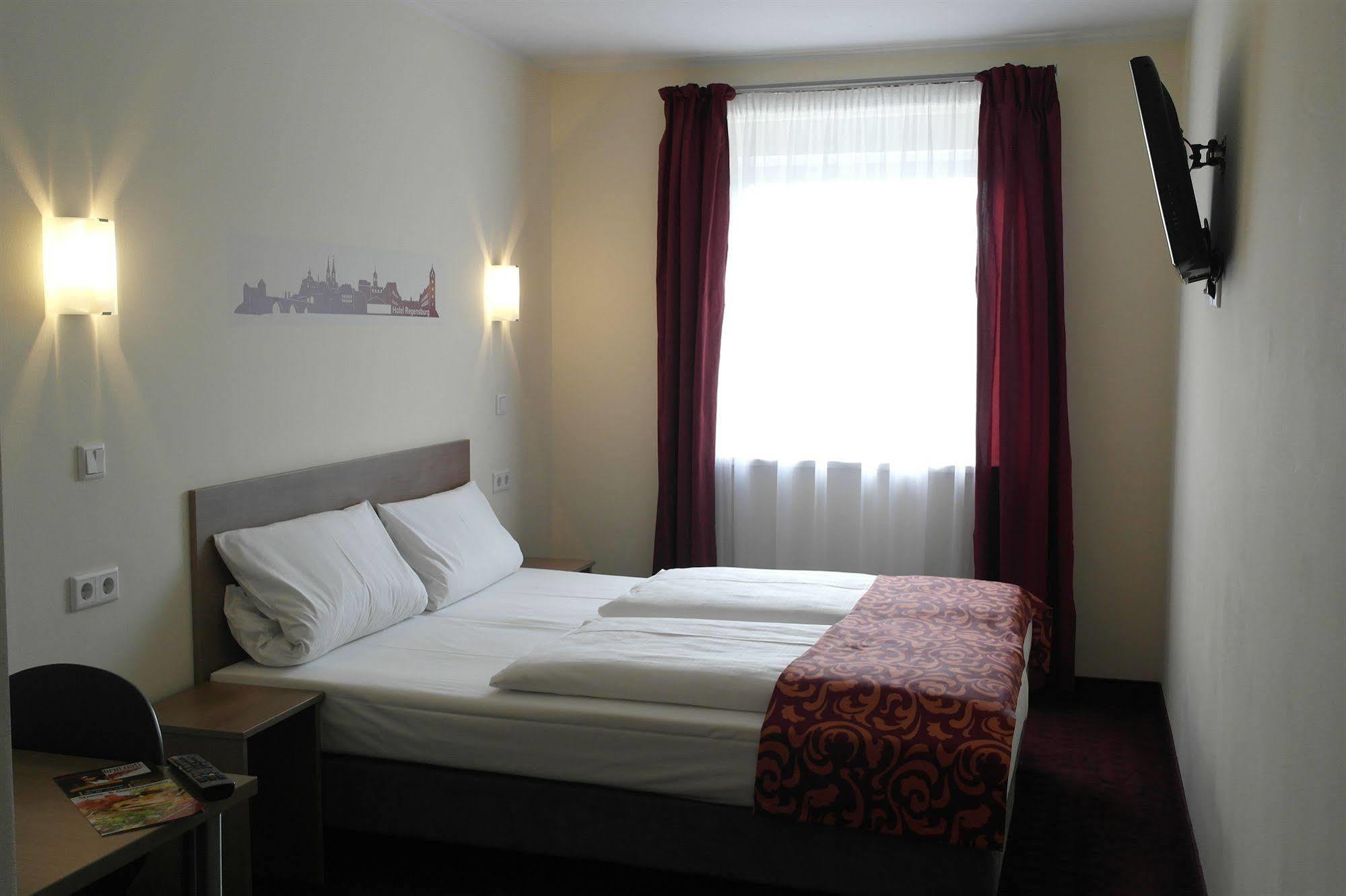 Dream Inn Hotel Regensburg Ost 외부 사진